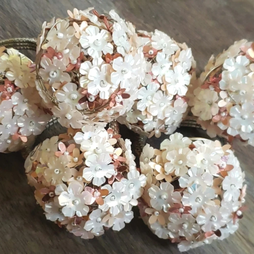 Pier 1 Imports Beaded Pink Floral Napkin Rings -Set of 4 NWT